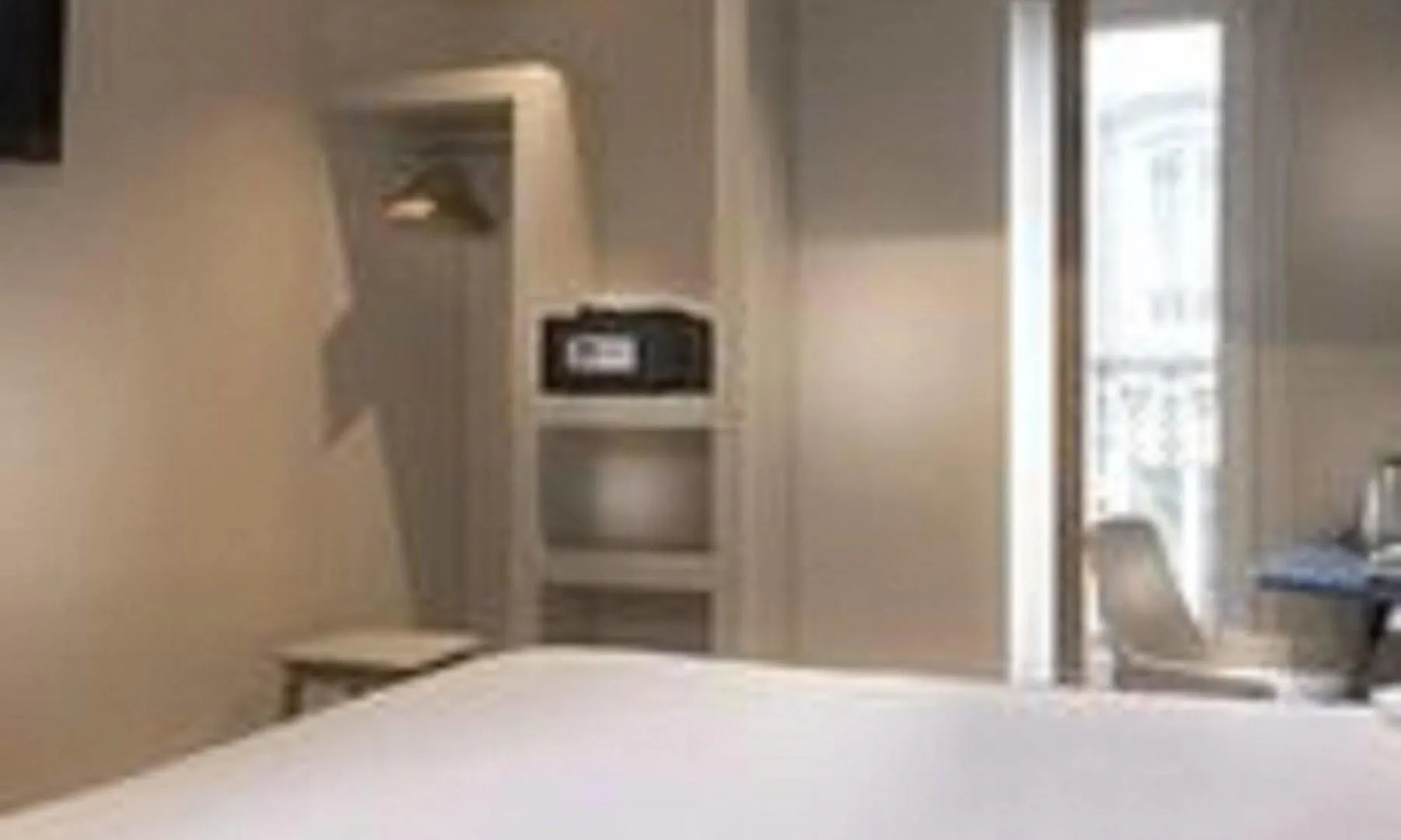 Hotel Andrea Παρίσι 3*,